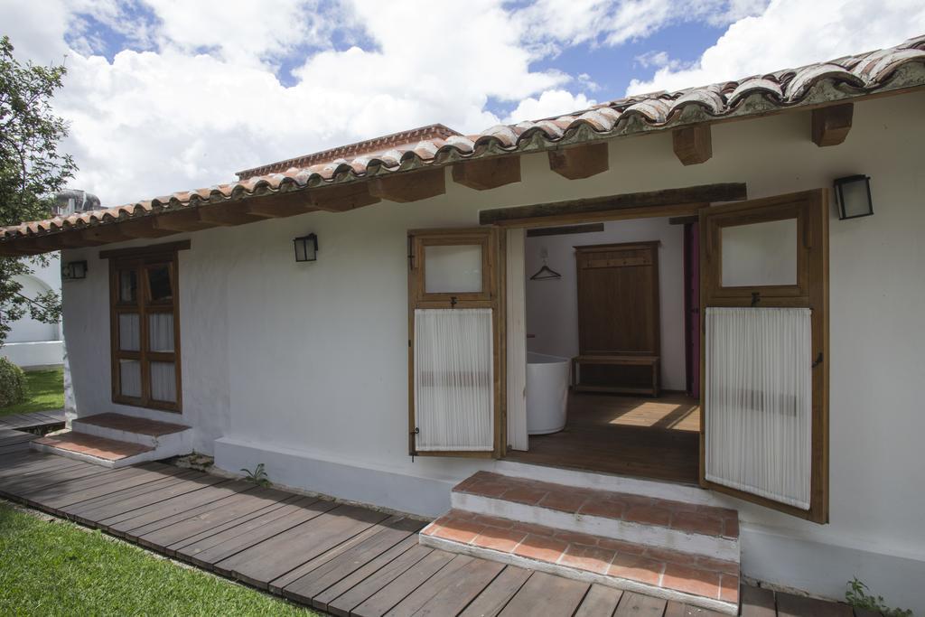 Mexicanos 10 Casavieja San Cristobal de las Casas Exterior photo
